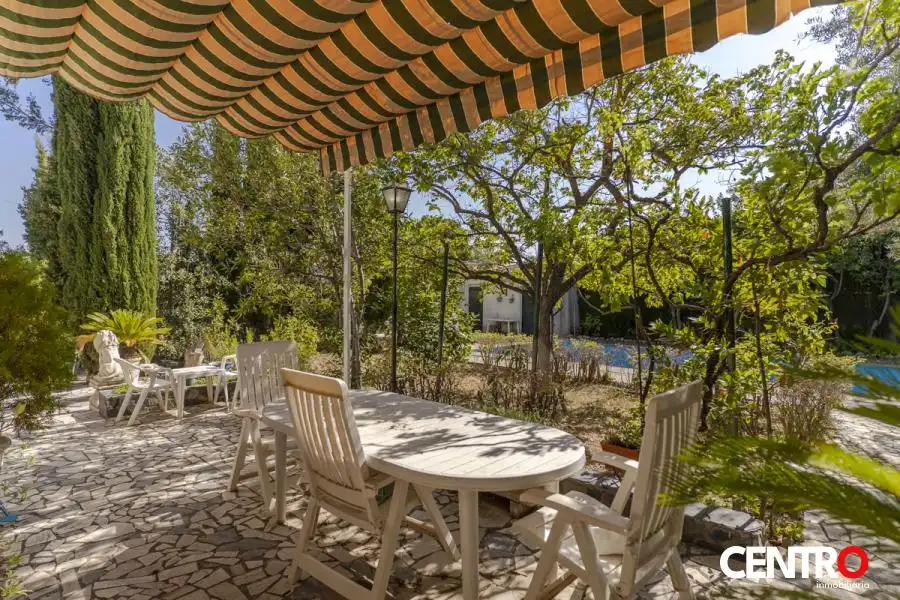 Villa mit Pool zum Verkauf in Suspiro del Moro, imagen 55