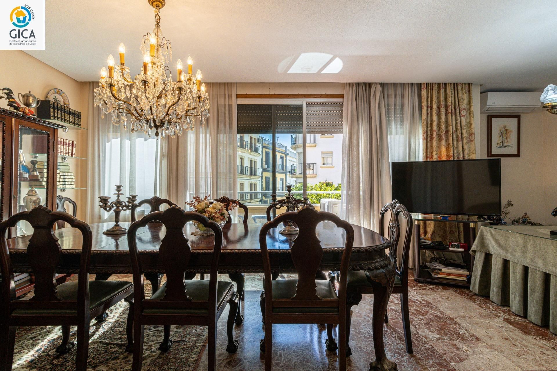 Dining room of Flat for sale in Jerez de la Frontera  with Air Conditioner, Terrace and Storage room