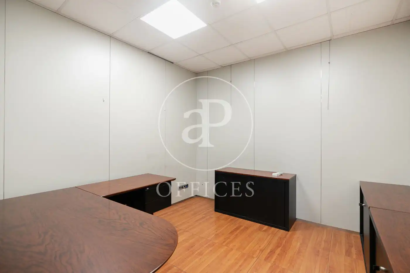 Office space with lift to rent in Carrer del Plom, imagen 36