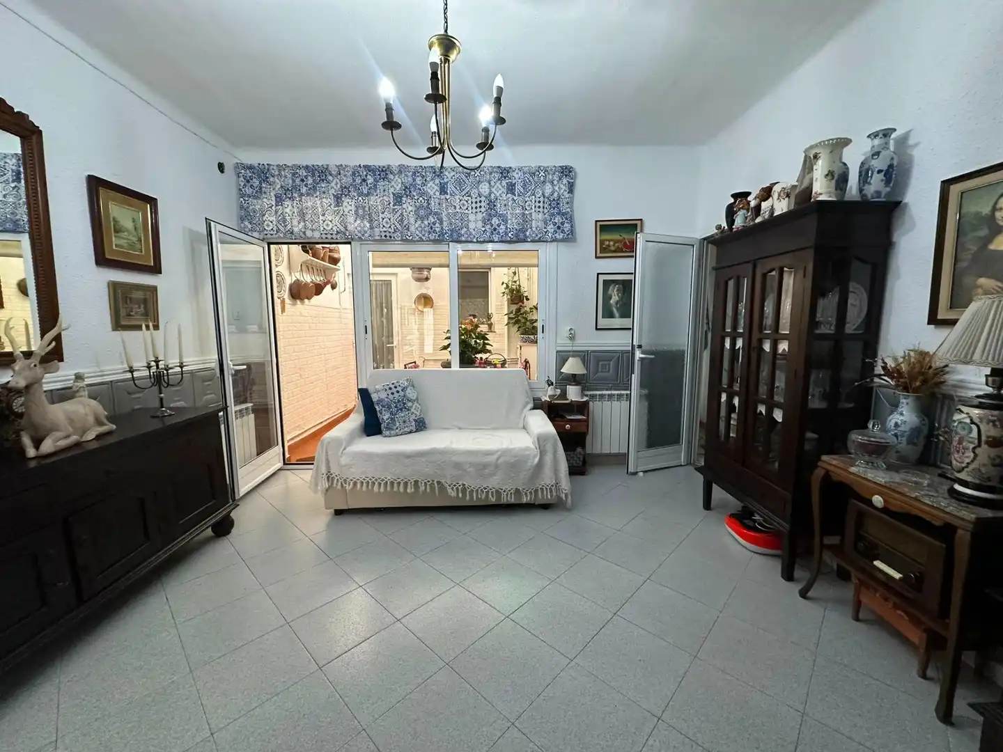 Living room of Houses for sale in Sabadell