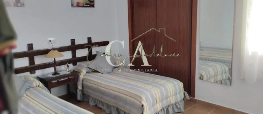 Casa amb jardí en venda a La Mina, imagen 32
