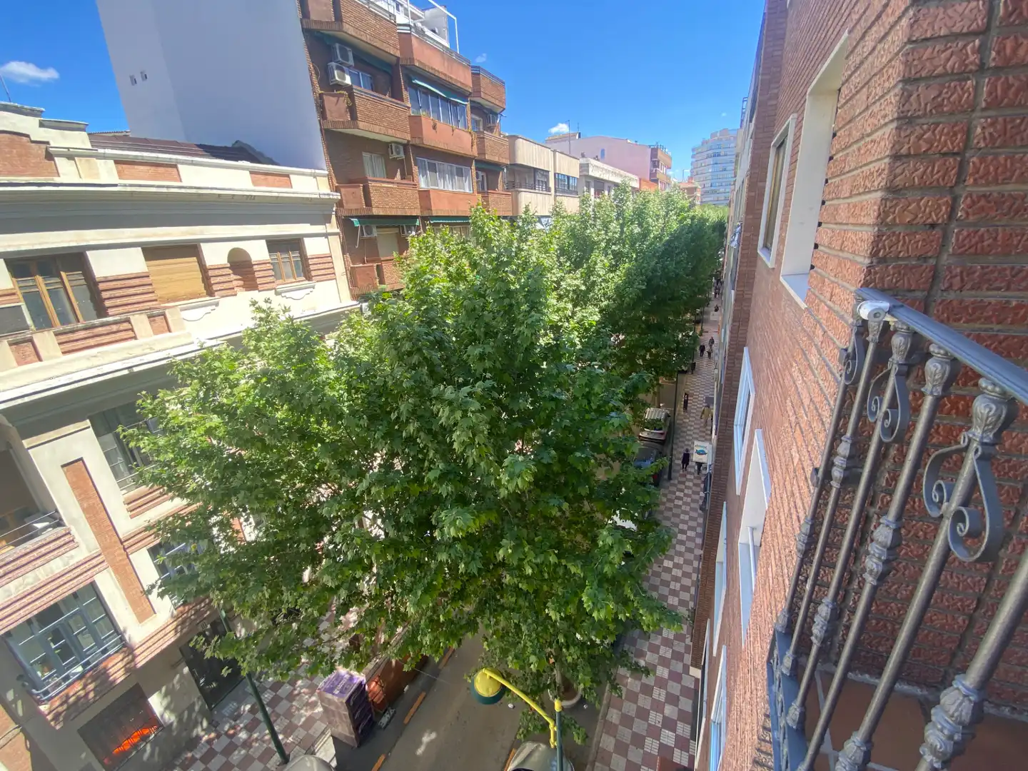 Vista exterior de Pis en venda en Ciudad Real amb Aire condicionat, Calefacció i Parquet