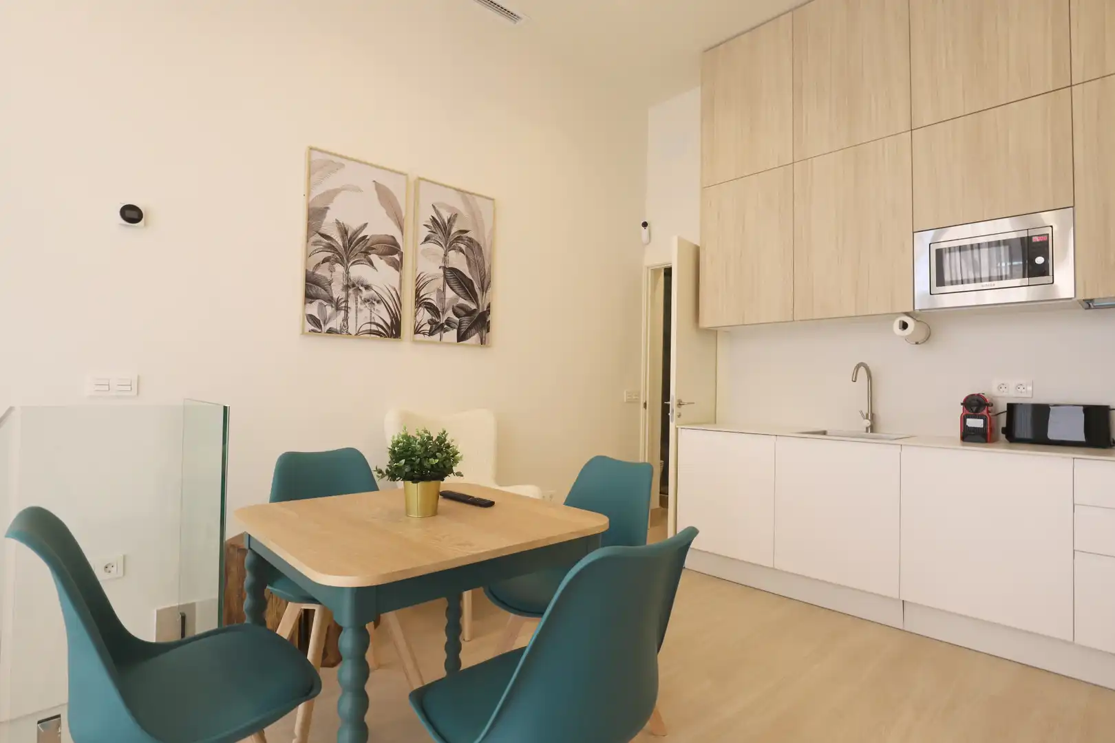 Esszimmer von Gebäude zum Verkauf in Madrid mit Alarm