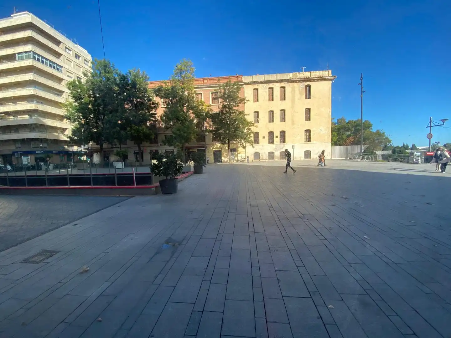 Local comercial en venta en Carrer Nogueres 1, imagen 3