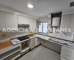 Kitchen of Flat for sale in Burjassot  with Terrace and Balcony