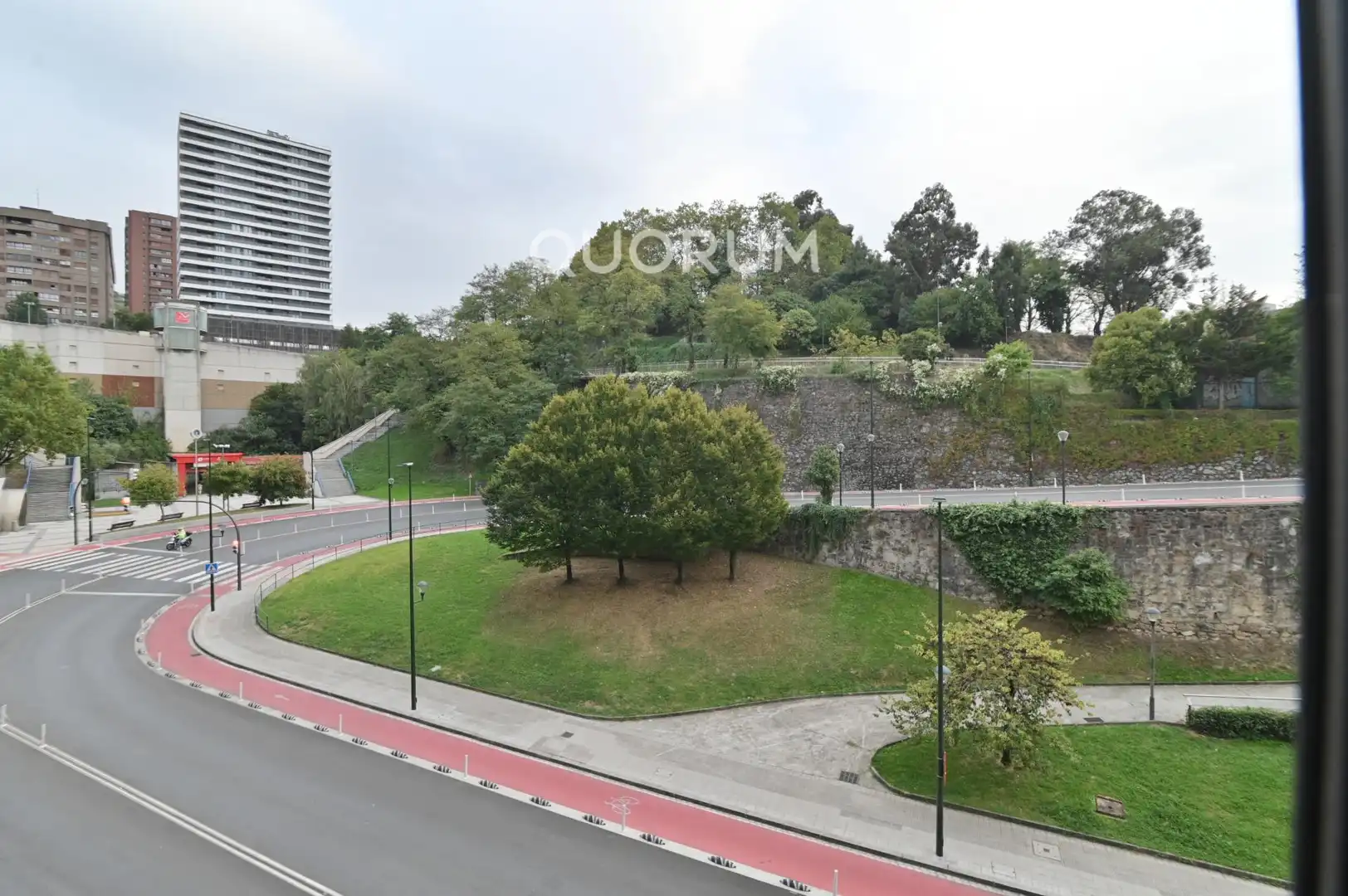 Piso con terraza en venta en Avenida ZUMALAKARREGI, imagen 42