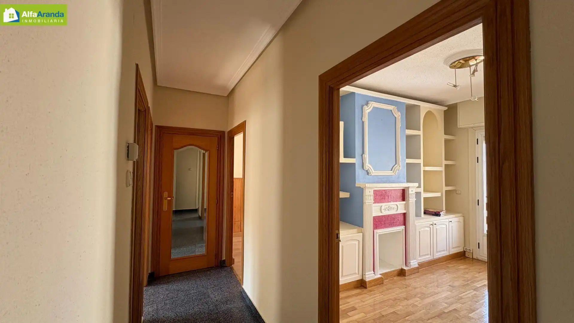 Wohnung zum Verkauf in Aranda de Duero mit Heizung, Parkett und Terrasse