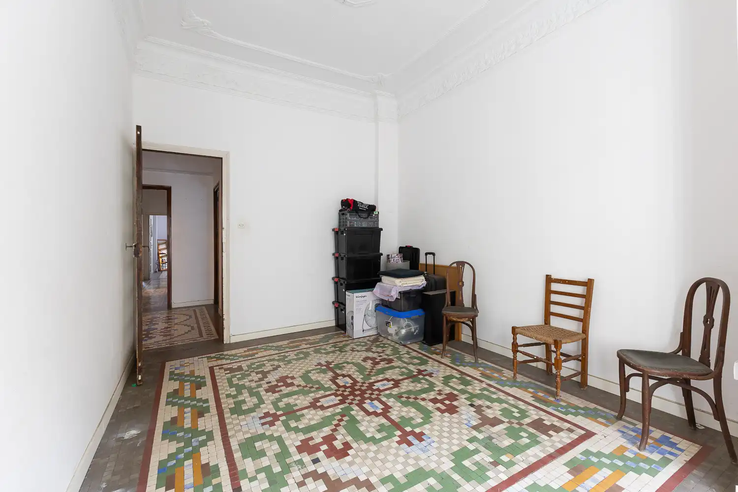 Flat for sale in Valencia  with Heating and Terrace