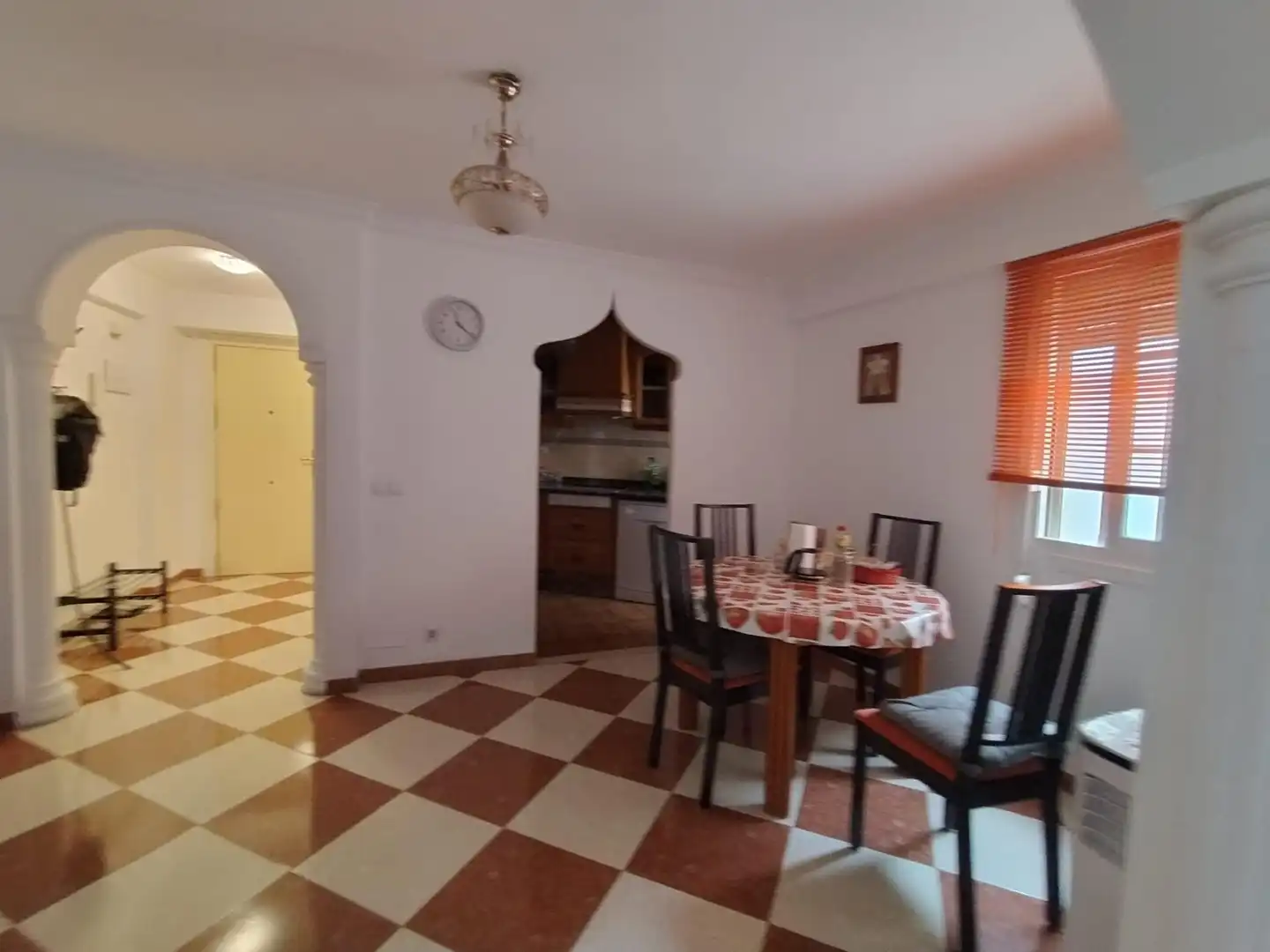 Comedor de Apartamento de alquiler en Fuengirola con Jardín privado, Terraza y Amueblado