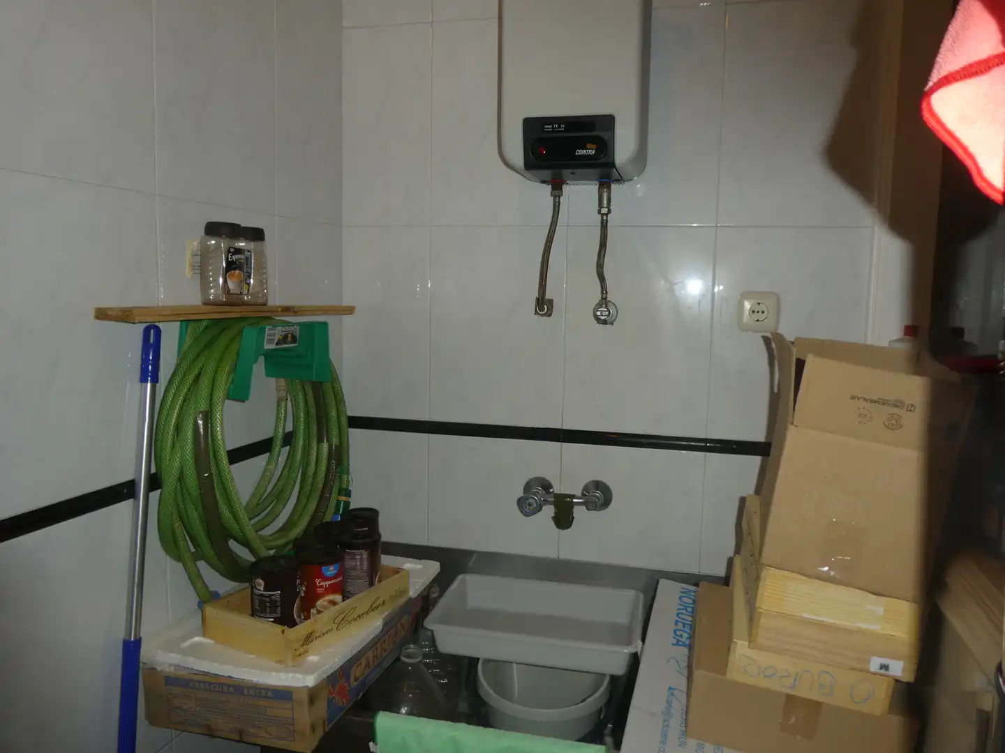 Kitchen of Commercial properties for sale in Burgos  with Furnished