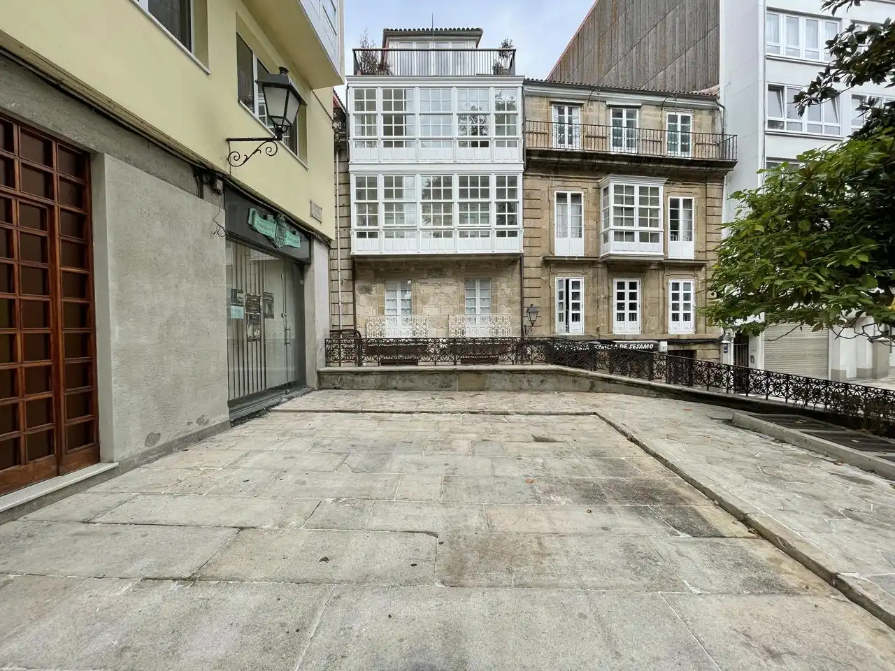 Vista exterior de Pis en venda en A Coruña Capital  amb Calefacció i Terrassa