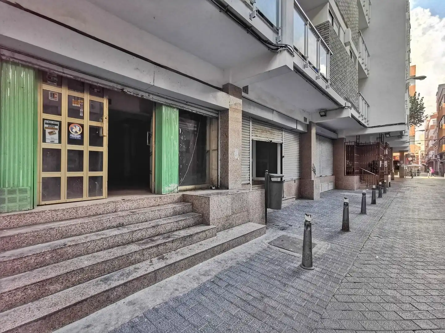 Vista exterior de Local en venta en Las Palmas de Gran Canaria