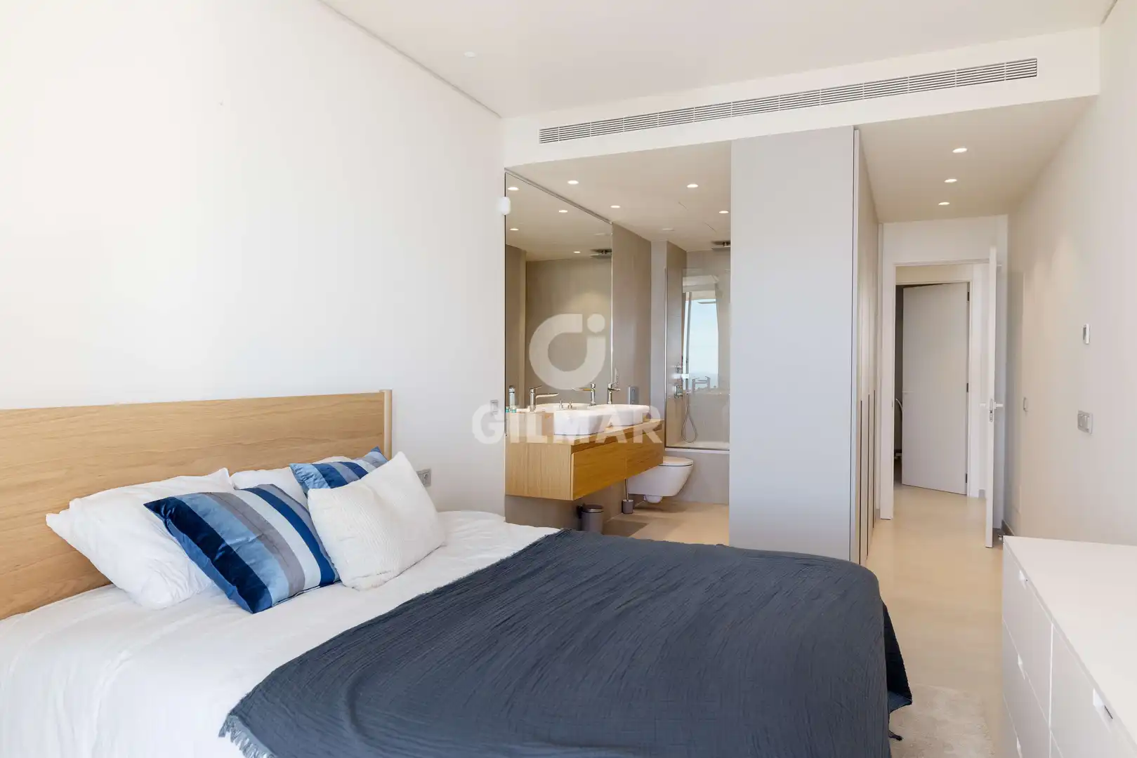 Schlafzimmer von Wohnungen zum Verkauf in Fuengirola mit Heizung, Privatgarten und Abstellraum