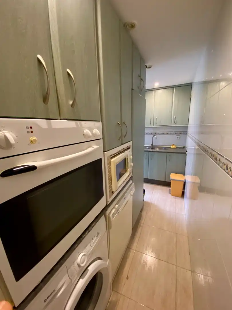 Cocina de Piso en venta en Ciudad Real con Aire acondicionado, Calefacción y Amueblado