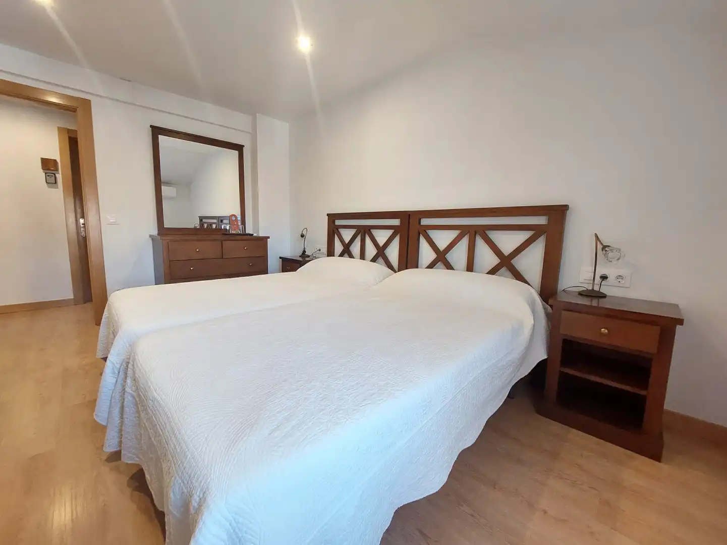 Habitación de Casa adosada en venta en Milagro con Aire acondicionado, Calefacción y Amueblado