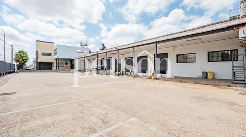 Foto 5 von Fabrikhallen zur Miete in Fuente del Jarro, Paterna