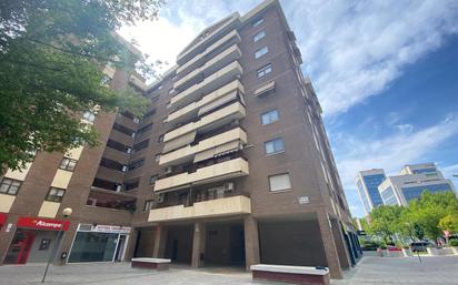 Exterior view of Flat for sale in  Zaragoza Capital  with Balcony