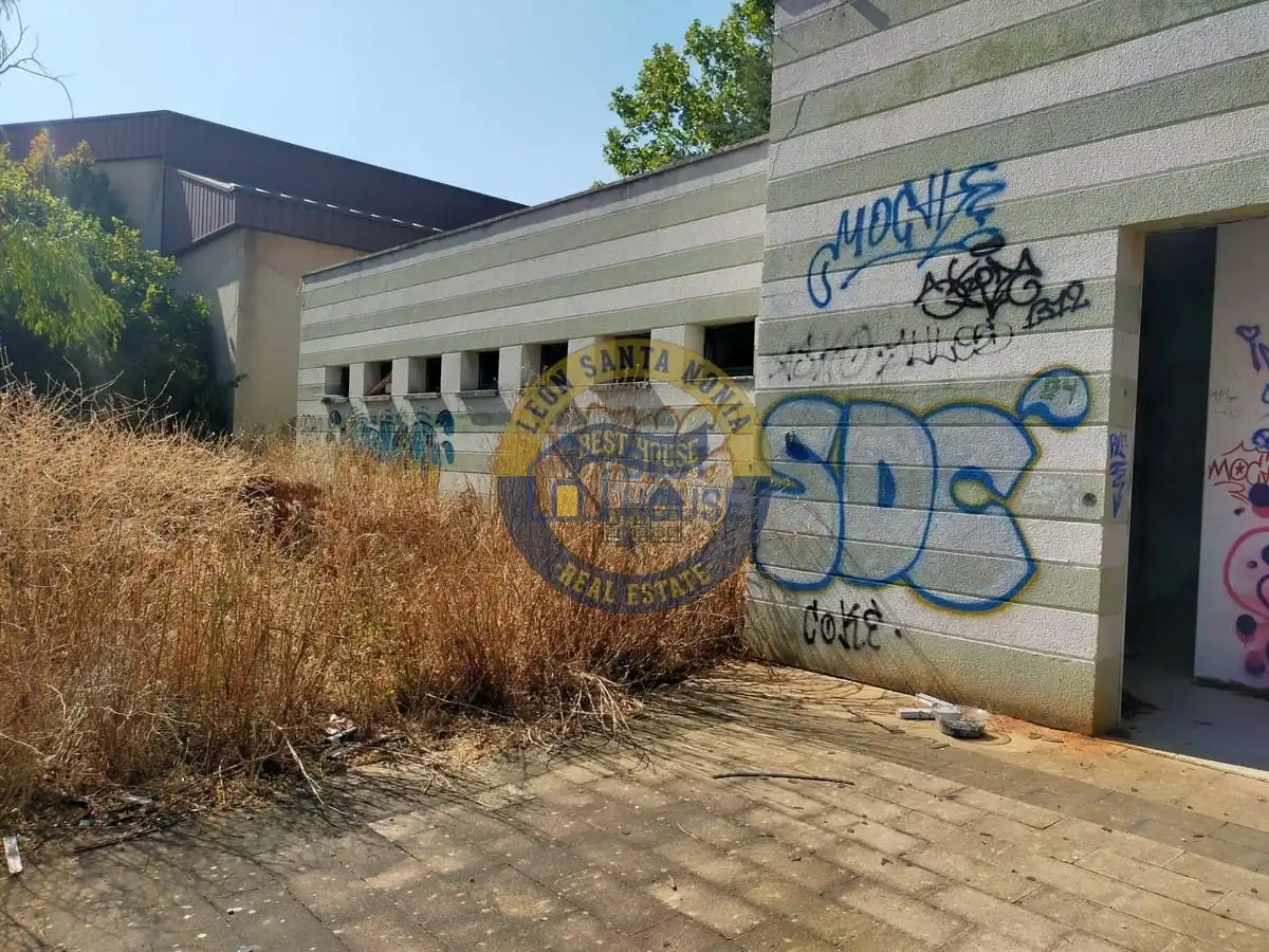 Local comercial en venda a Villaquilambre, imagen 2