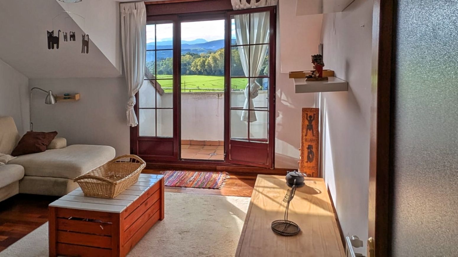 Attic for sale in BARRIO LA SIERRA, Entrambasaguas