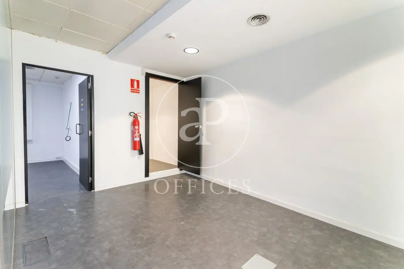 Oficina amb ascensor de lloguer a Pl. de Catalunya, imagen 15