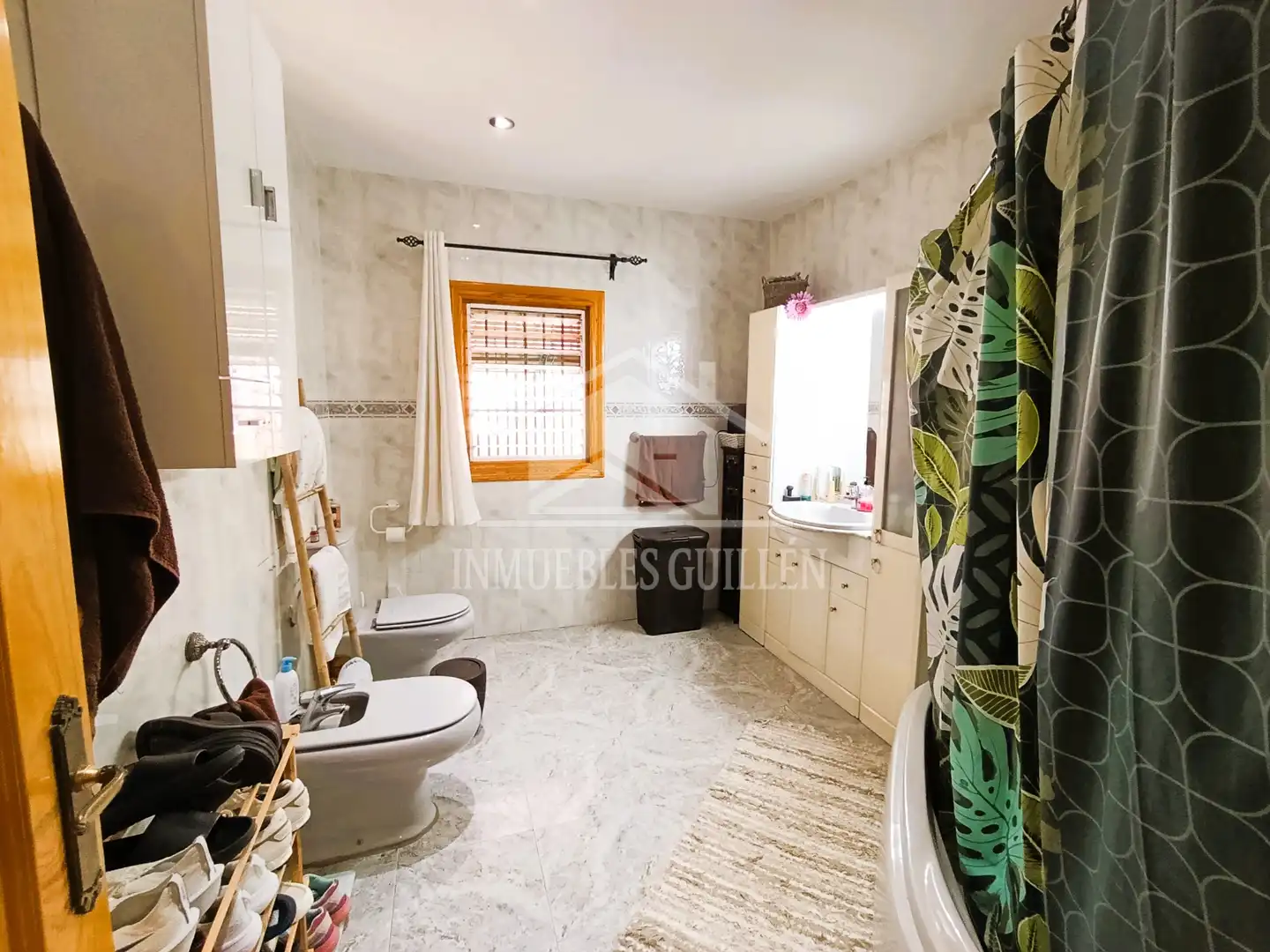 Bany de Casa o xalet en venda en Berja amb Aire condicionat, Jardí privat i Terrassa
