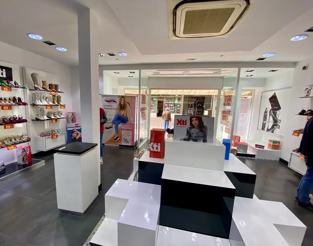 Business premises to rent in Calle Cruz 9, imagen 8