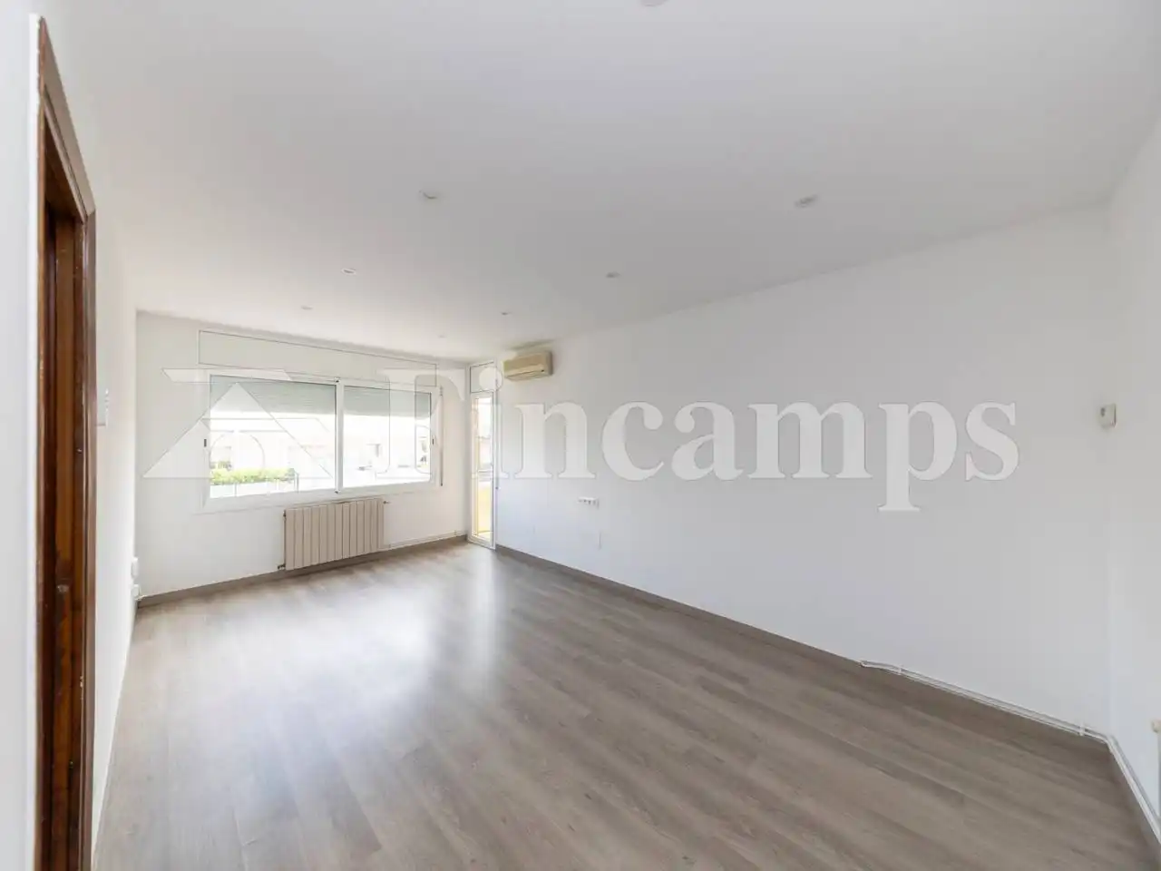 Dormitori de Àtic en venda en Sabadell amb Aire condicionat, Calefacció i Parquet