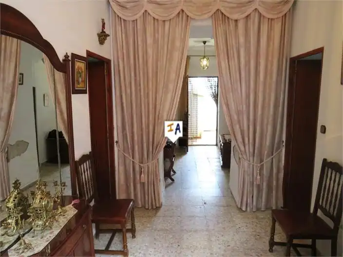 Casa adosada en venta en Santiago de Calatrava