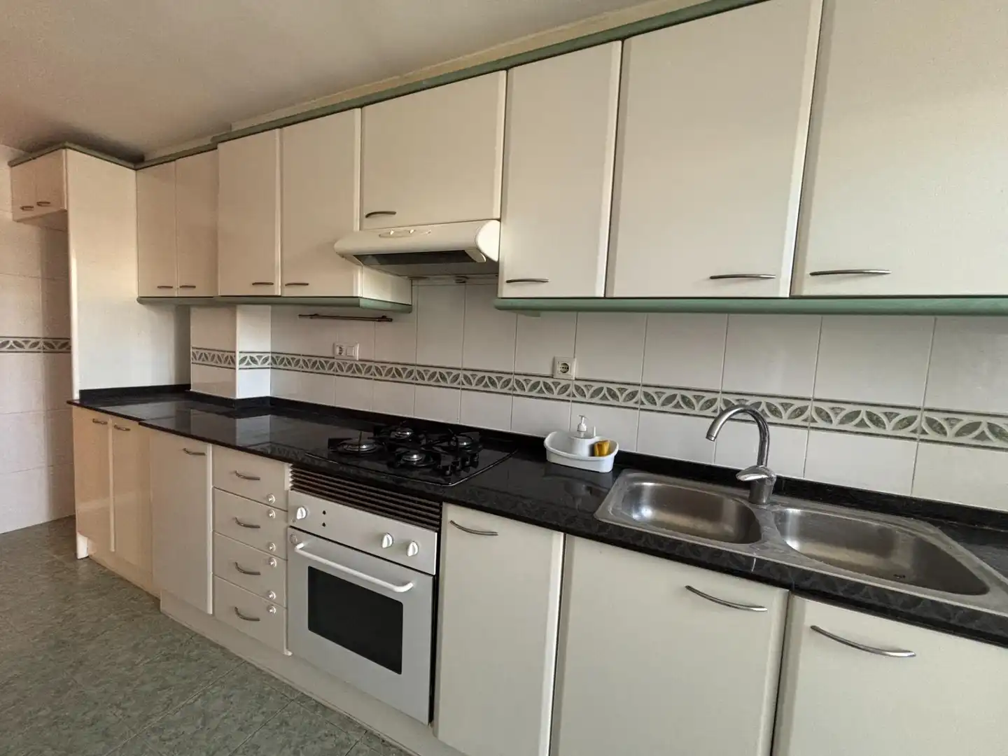 Flat with lift for sale in Calle CORONEL MONTESINOS, imagen 26