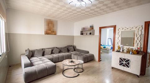 Foto 2 von Haus oder Chalet zum Verkauf in Mtro Granados, 37, San Crispín - Huerta Nueva-Estación, Elda