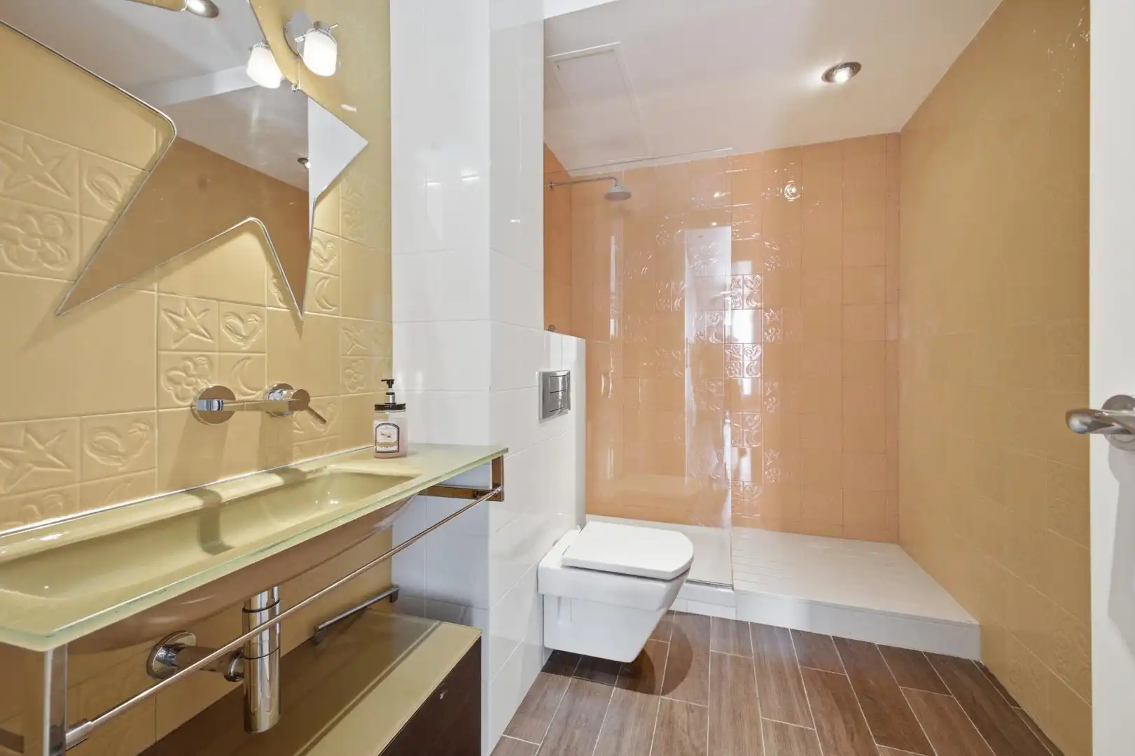 Bathroom of Houses for sale in Aldaia, Valencia