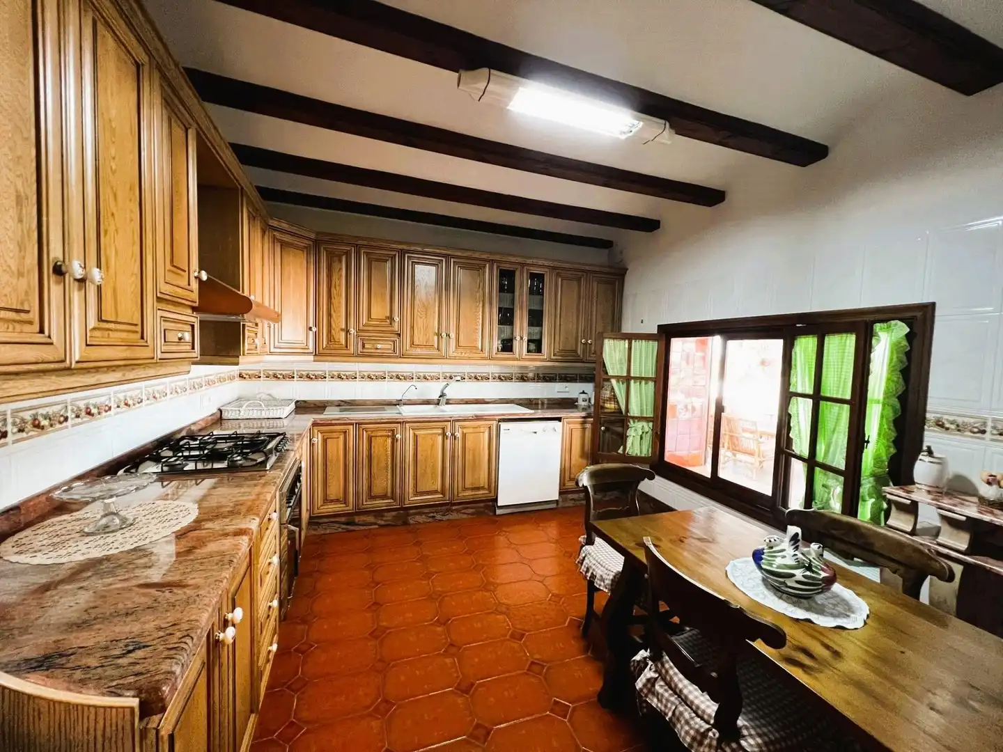 Cocina de Finca rústica en venta en Monóvar  / Monòver con Aire acondicionado, Calefacción y Jardín privado