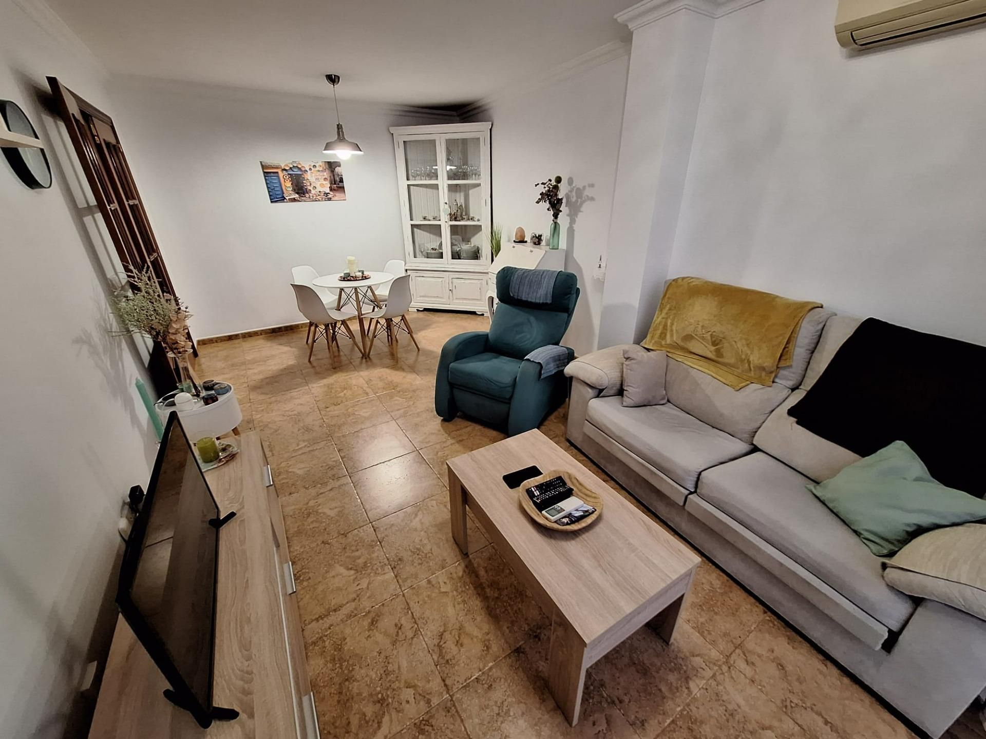 Sala d'estar de Casa o xalet en venda en San Fernando amb Aire condicionat, Terrassa i Balcó