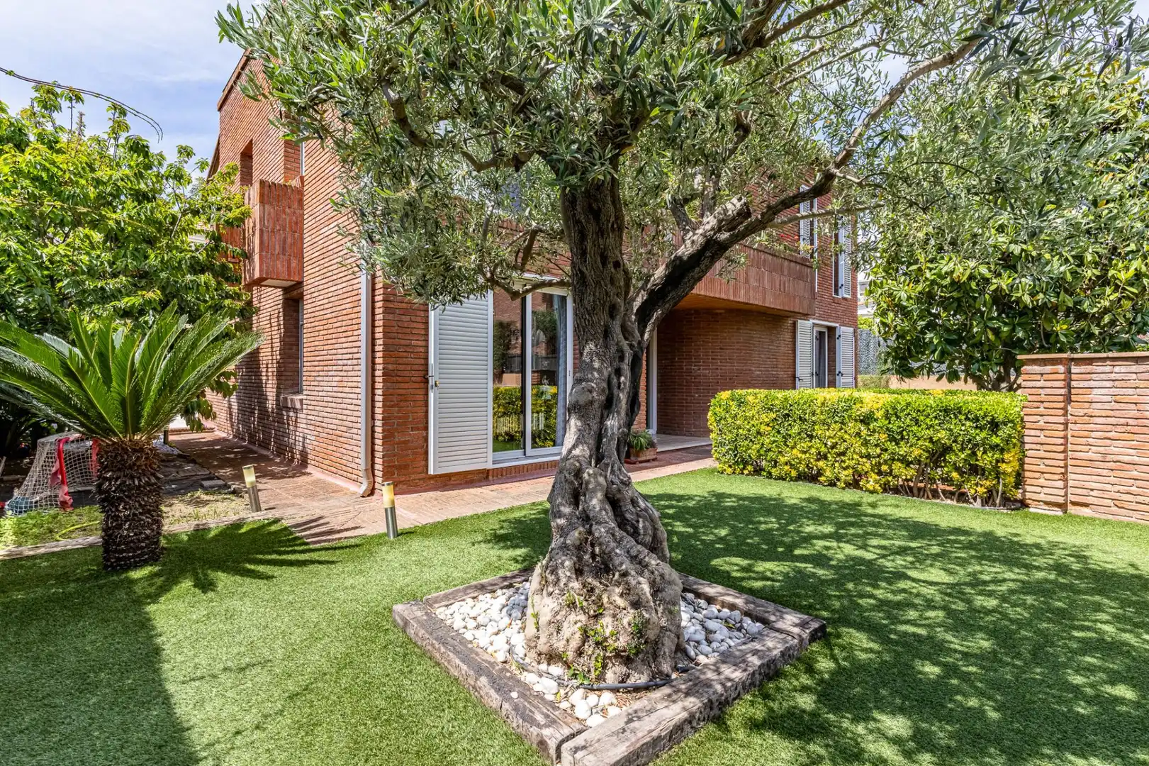 Jardí de Casa o xalet en venda en El Masnou amb Calefacció, Jardí privat i Terrassa