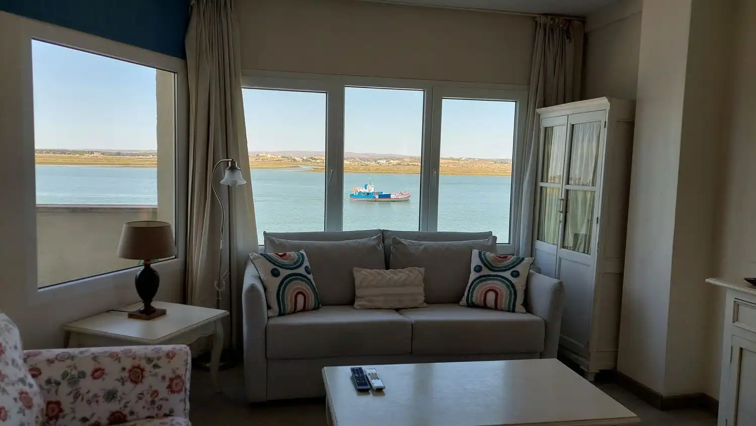 Apartament amb ascensor en venda a Avenida Avda. del Muelle de Portugal 39, imagen 2