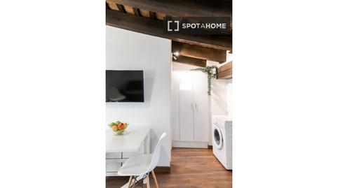 Photo 3 of Study to share in El Pilar,  Valencia Capital