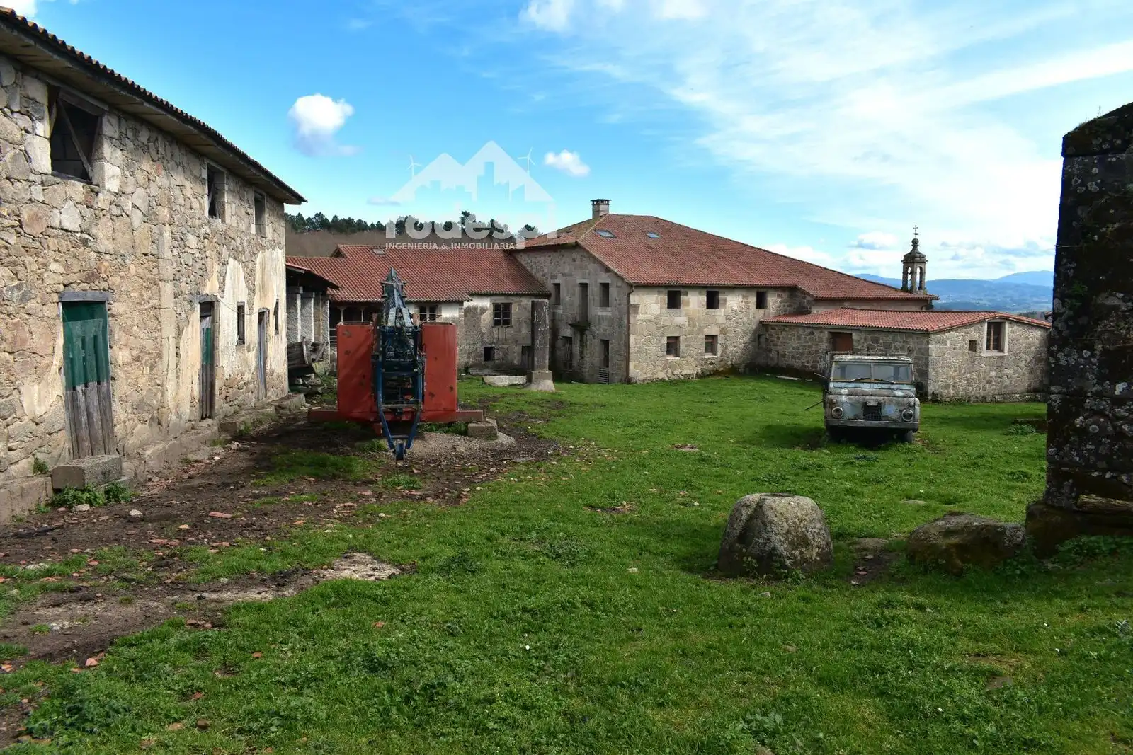 Exterior view of Buildings for sale in Pantón