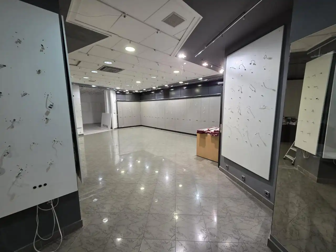 Local comercial en venda a De Balmes, imagen 17