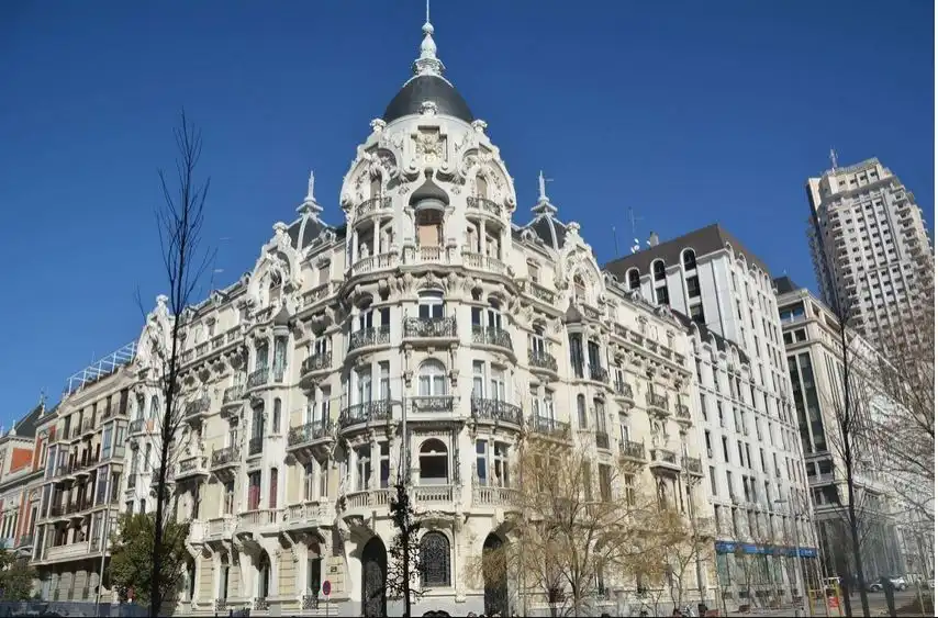 Vista exterior de Pis de lloguer en  Madrid Capital amb Aire condicionat, Calefacció i Moblat