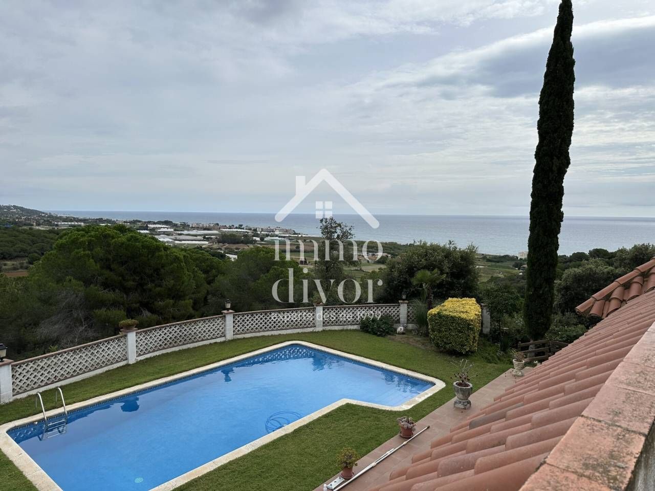 Jardí de Casa o xalet en venda en Mataró amb Aire condicionat, Jardí privat i Terrassa