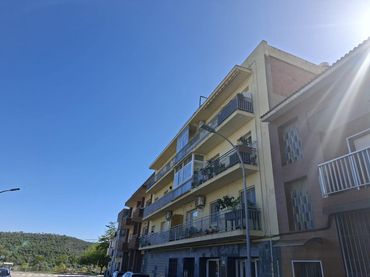 Pis amb balcó en venda a Calafell Poble