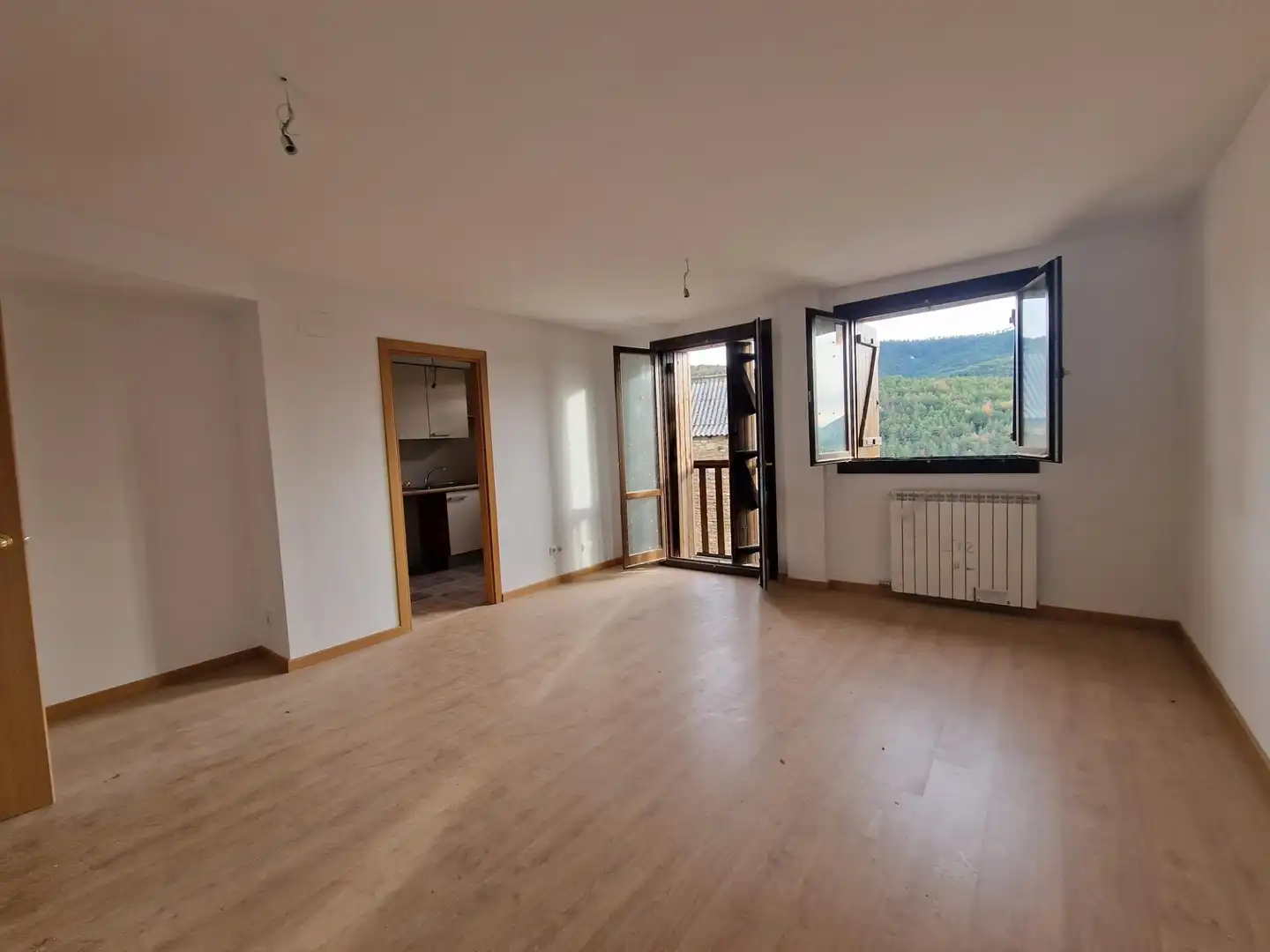 Living room of Buildings for sale in Aisa
