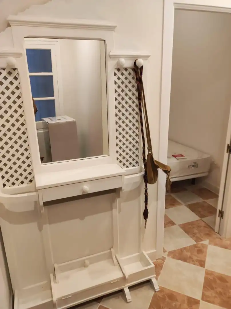 Ground floor for sale in Sevilla  with Air Conditioner, Heating and Furnished