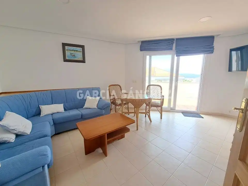 Living room of Flat for sale in Boiro  with Terrace and Furnished