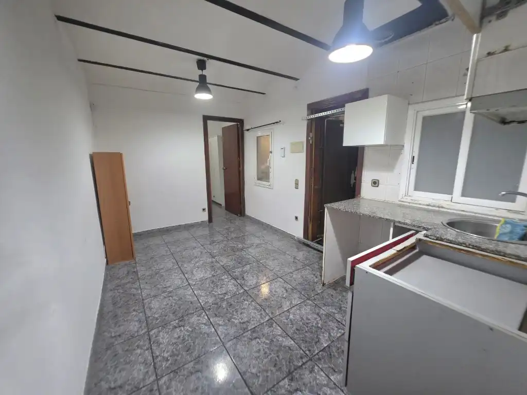 Cuina de Estudi en venda en Barcelona