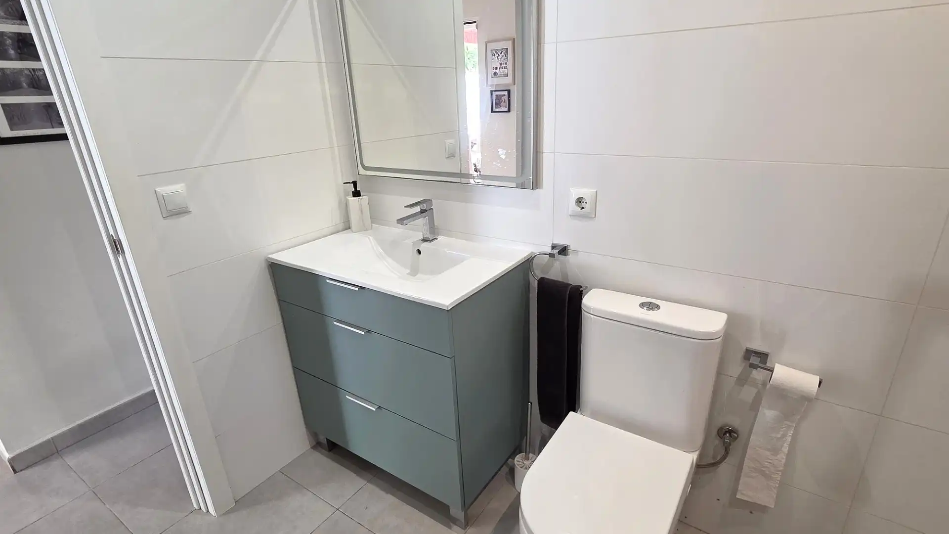 Bany de Casa o xalet en venda en Cartagena amb Aire condicionat, Jardí privat i Terrassa