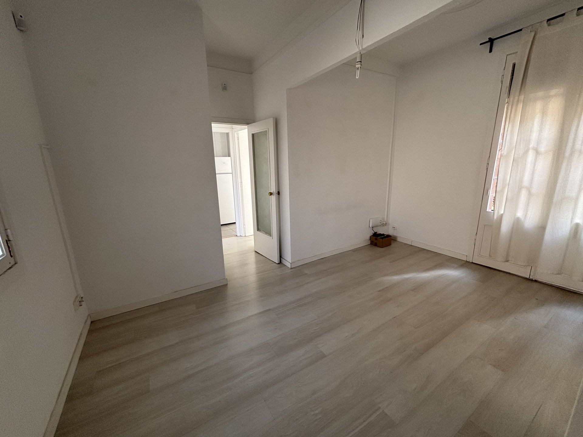 Bedroom of Flat for sale in  Barcelona Capital  with Balcony