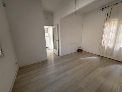 Bedroom of Flat for sale in  Barcelona Capital  with Balcony