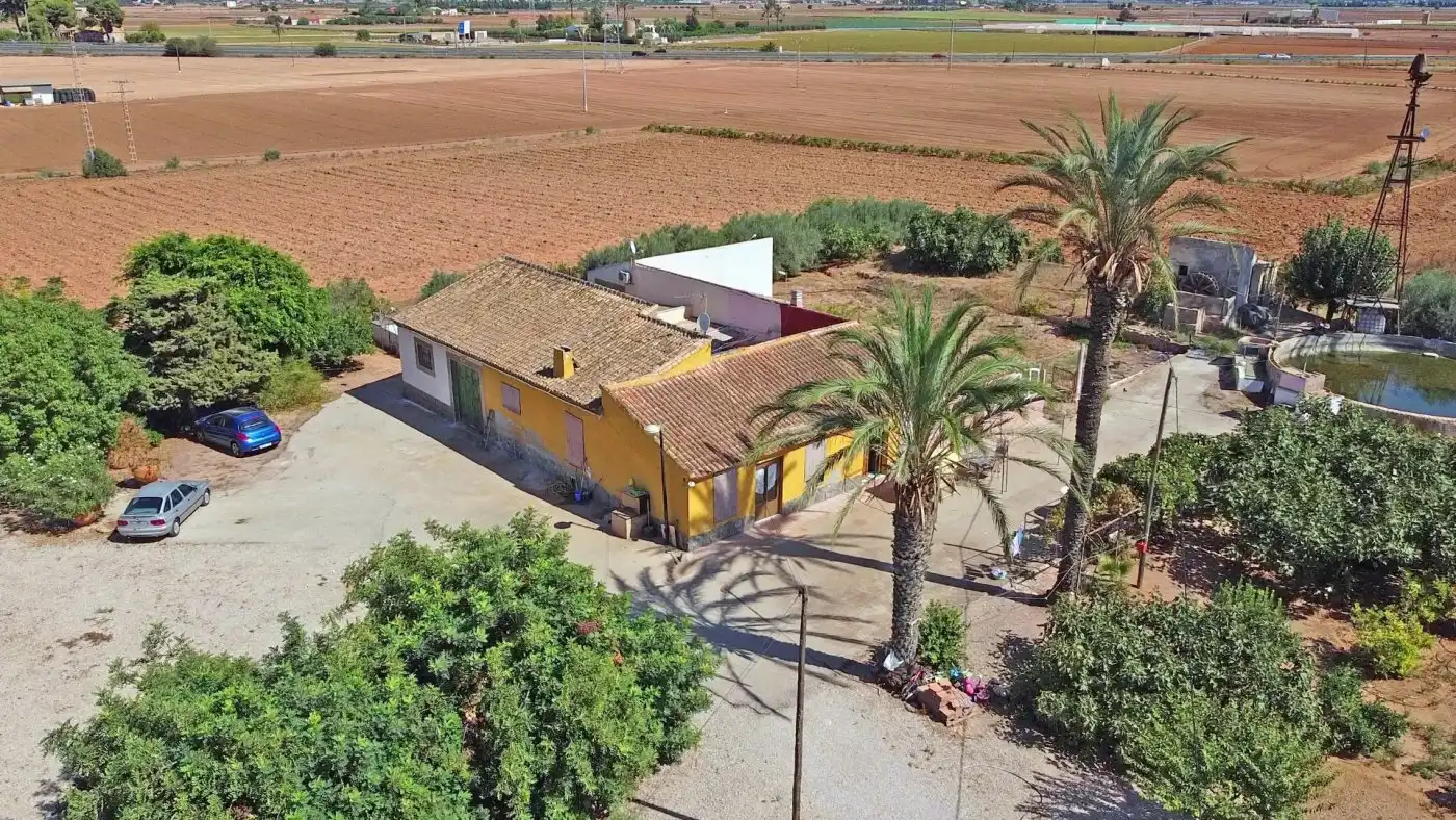 Casa rústica amb jardí en venda a Pedanías Este, imagen 10