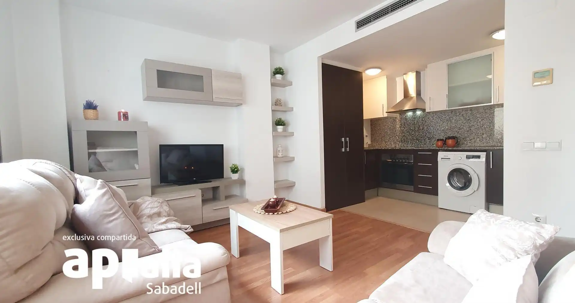 Sala d'estar de Pis en venda en Centre - Sant Oleguer